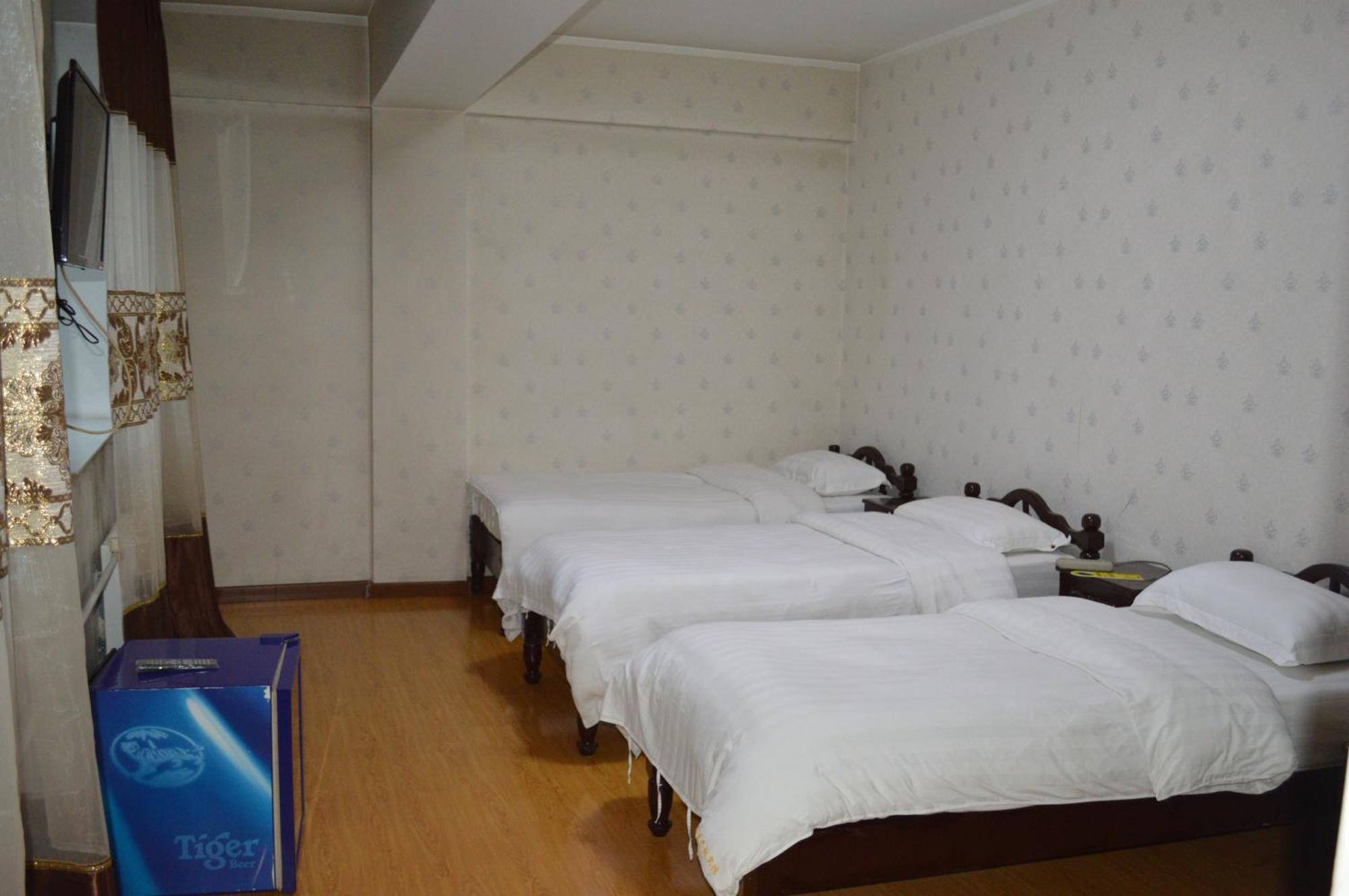 Land Hotel Ułan Bator Zewnętrze zdjęcie